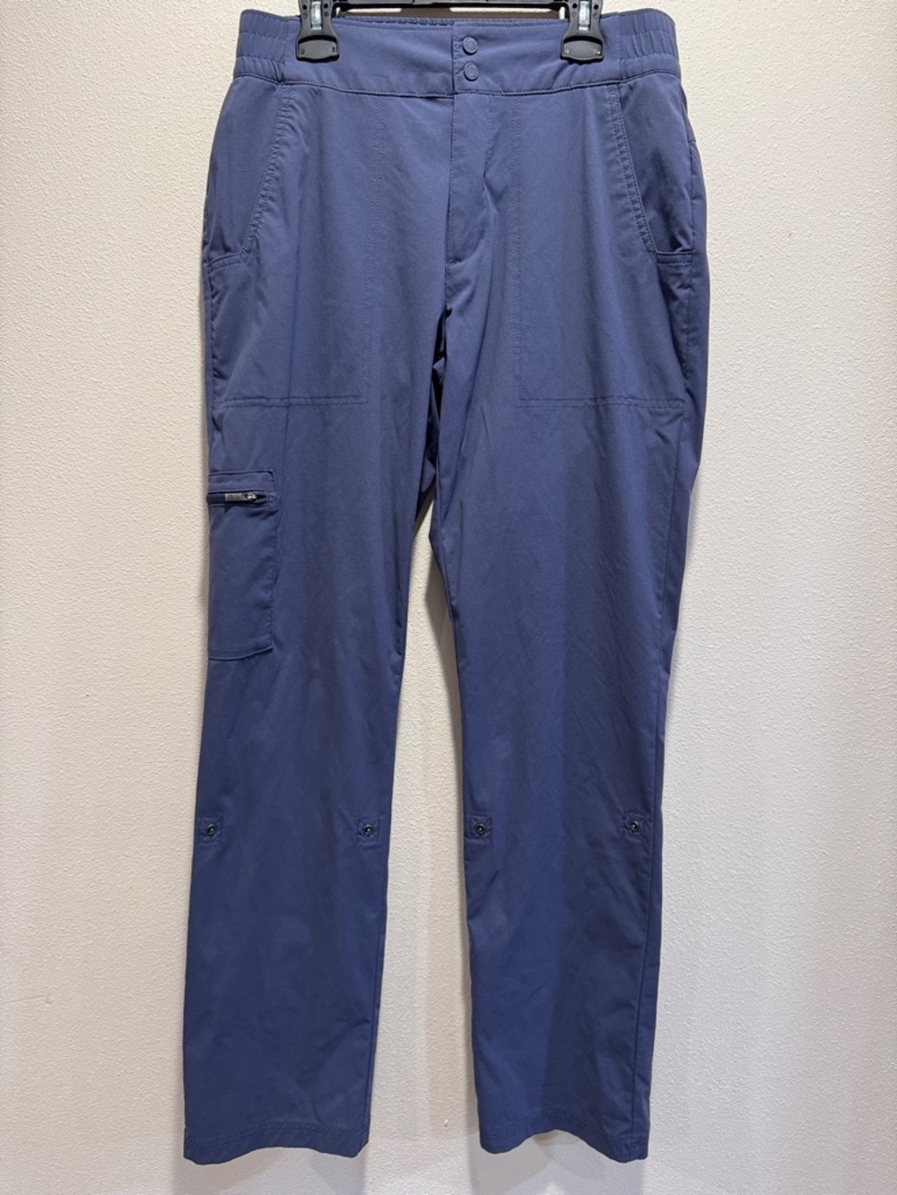 Columbia Women’s Navy Blue Cargo Hiking Pants